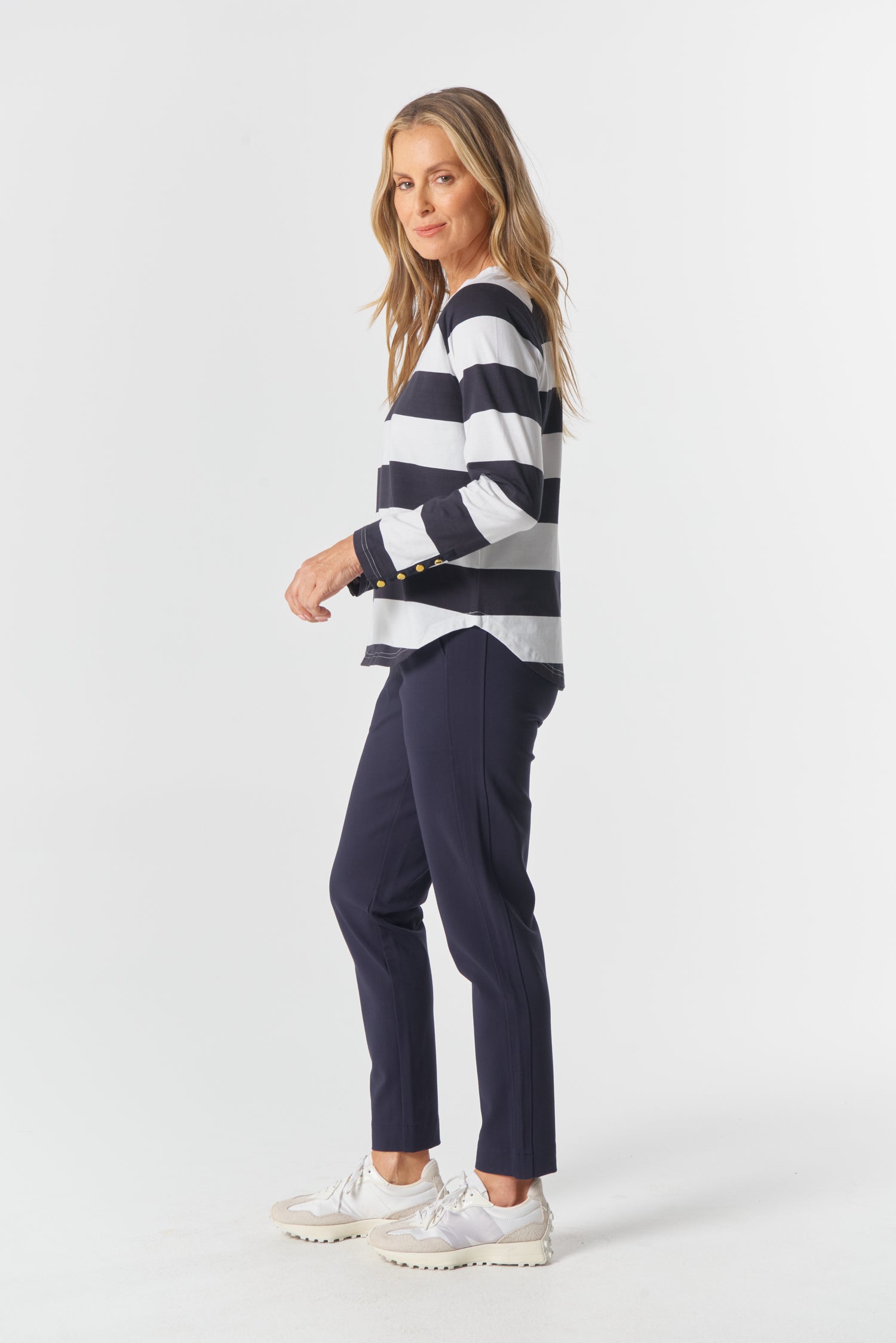 Travel V Neck Cotton Jersey Tee - Dark Navy/White by Goondiwindi Cotton. Timeless women’s fashion using natural fibres and classic shapes