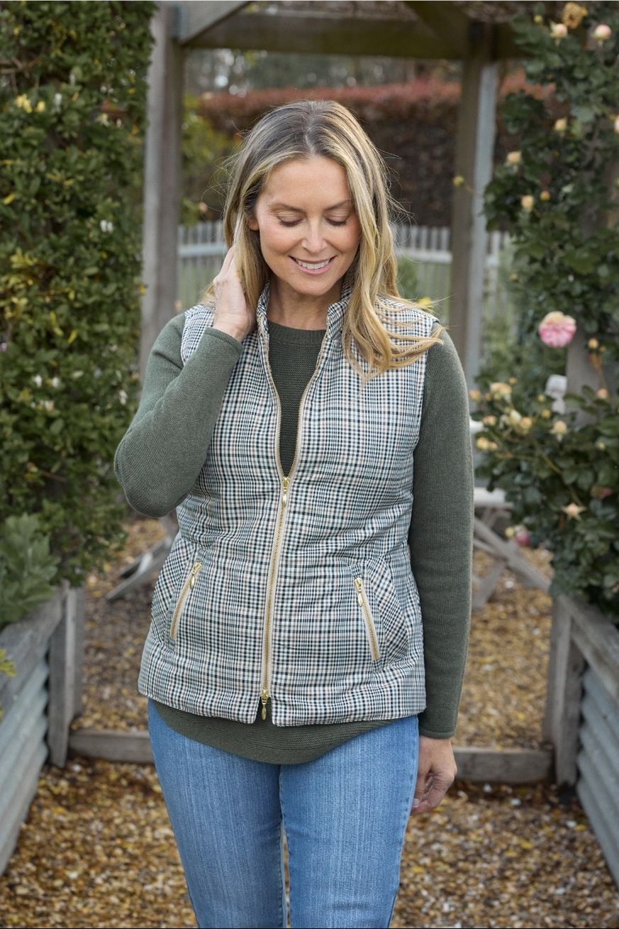 Goondiwindi Cotton Outerwear The Heritage Quilted Vest - Travertine Micro Check