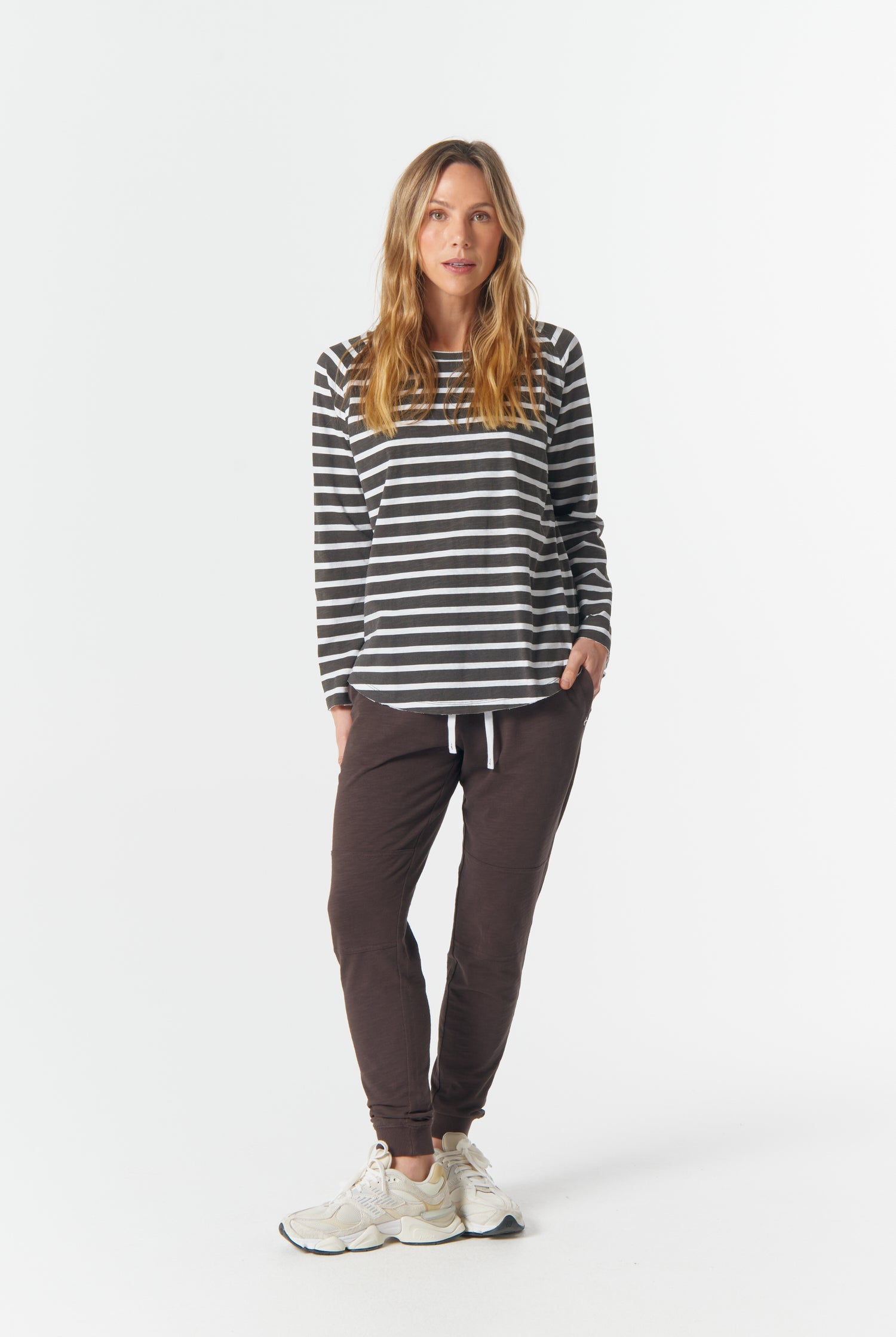 cloth+paper+scissors Tees The Hero Stripe Raglan Tee - White/Chocolate Torte