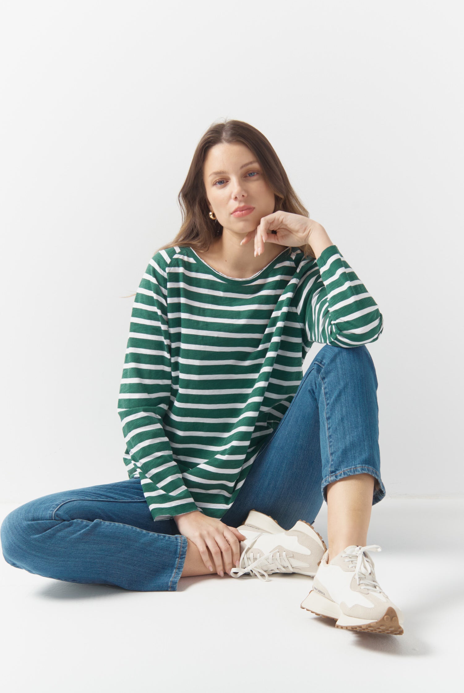 cloth+paper+scissors Tees The Hero Stripe Raglan Tee - White/Rainforest