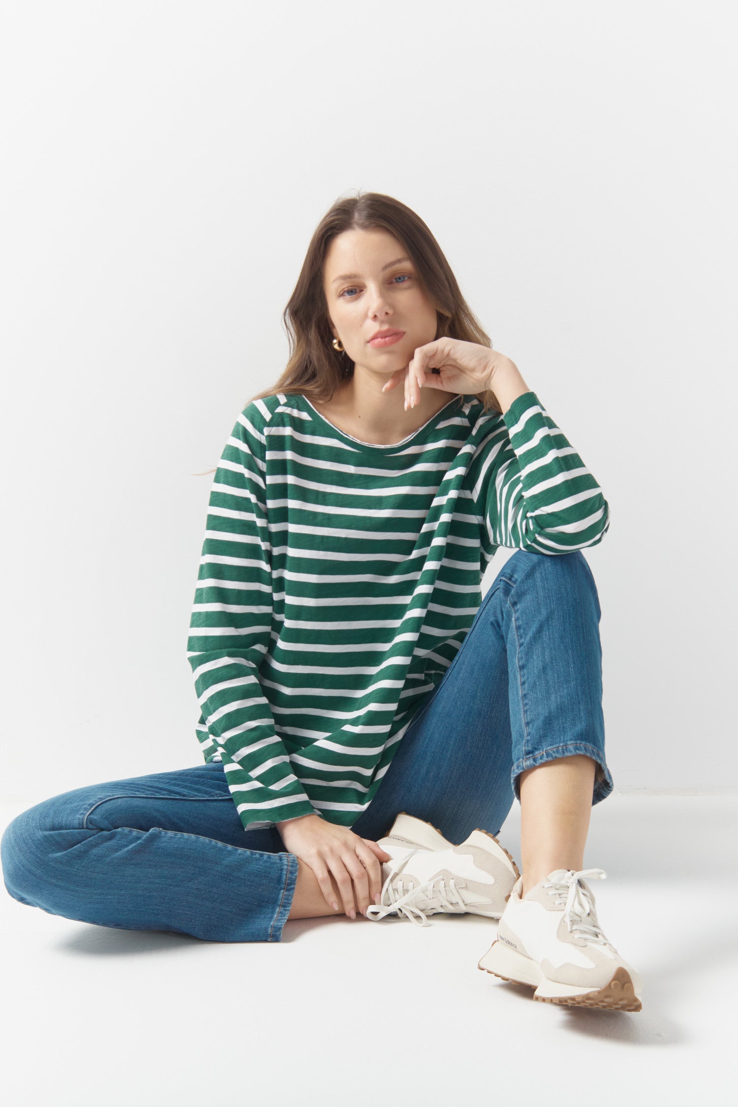 cloth+paper+scissors Tees The Hero Stripe Raglan Tee - White/Rainforest