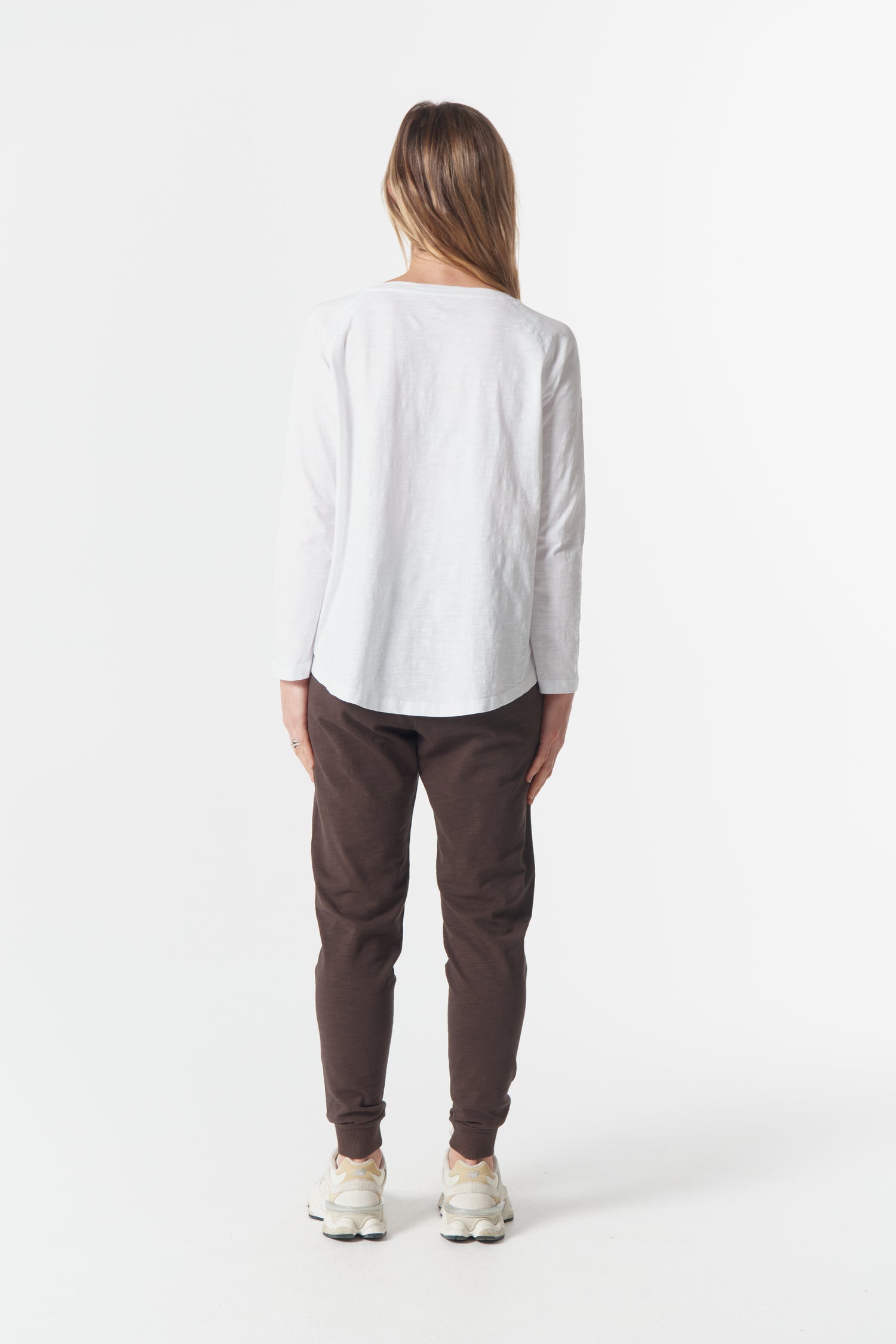 cloth+paper+scissors Tees Come Back Queen Cross Long Sleeve Tee - White/Pink A Boo
