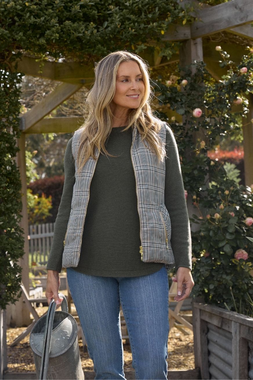 Goondiwindi Cotton Outerwear The Heritage Quilted Vest - Travertine Micro Check