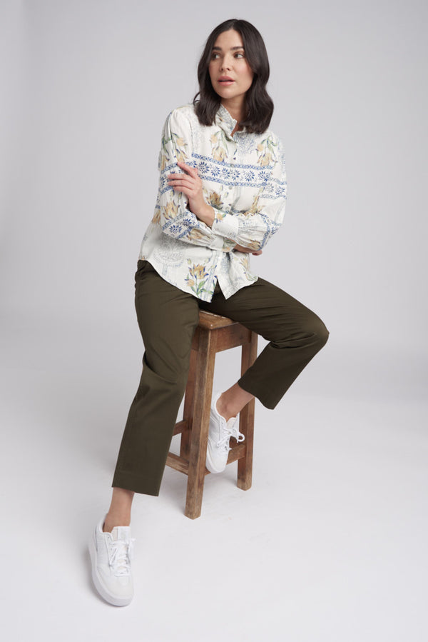 Full Sleeve Country Lily Print Linen Shirt With Frill Collar