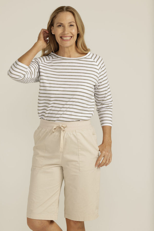Relaxed Rib Knit Waistband Shorts Beige