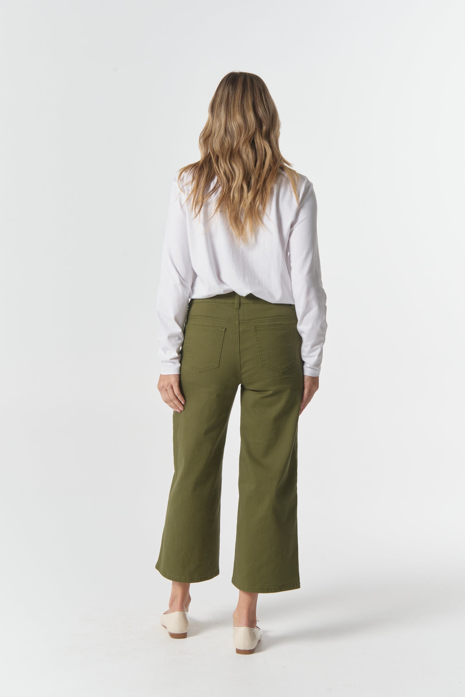 5 Pocket Crop Wide Leg Jean - Sage by Goondiwindi Cotton. Timeless women’s fashion using natural fibres and classic shapes