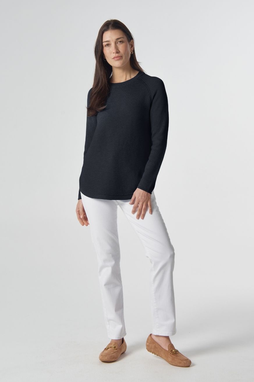 Goondiwindi Cotton Knitwear The Classic Crew Neck Raglan Jumper - Dark Navy