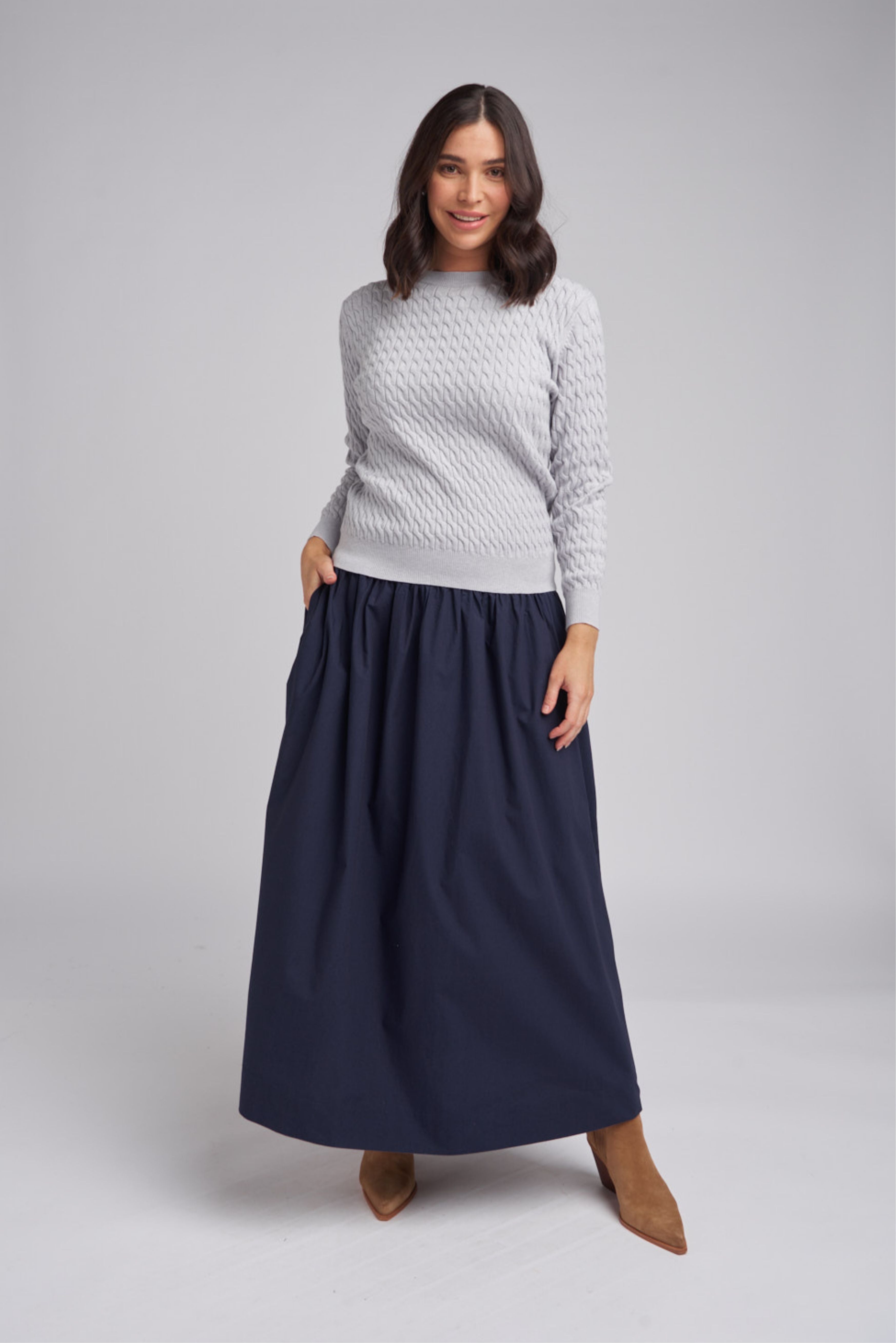 Goondiwindi Cotton Knitwear Classic Cable Crew Neck Jumper Grey Shimmer
