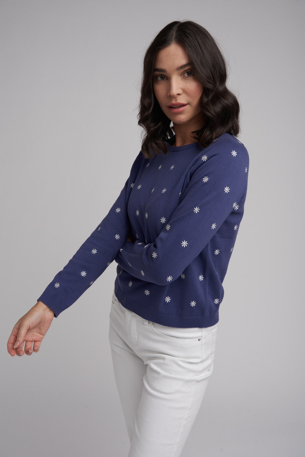 Goondiwindi Cotton Knitwear Daisy Embroidered Cotton Jumper Navy/Winter White