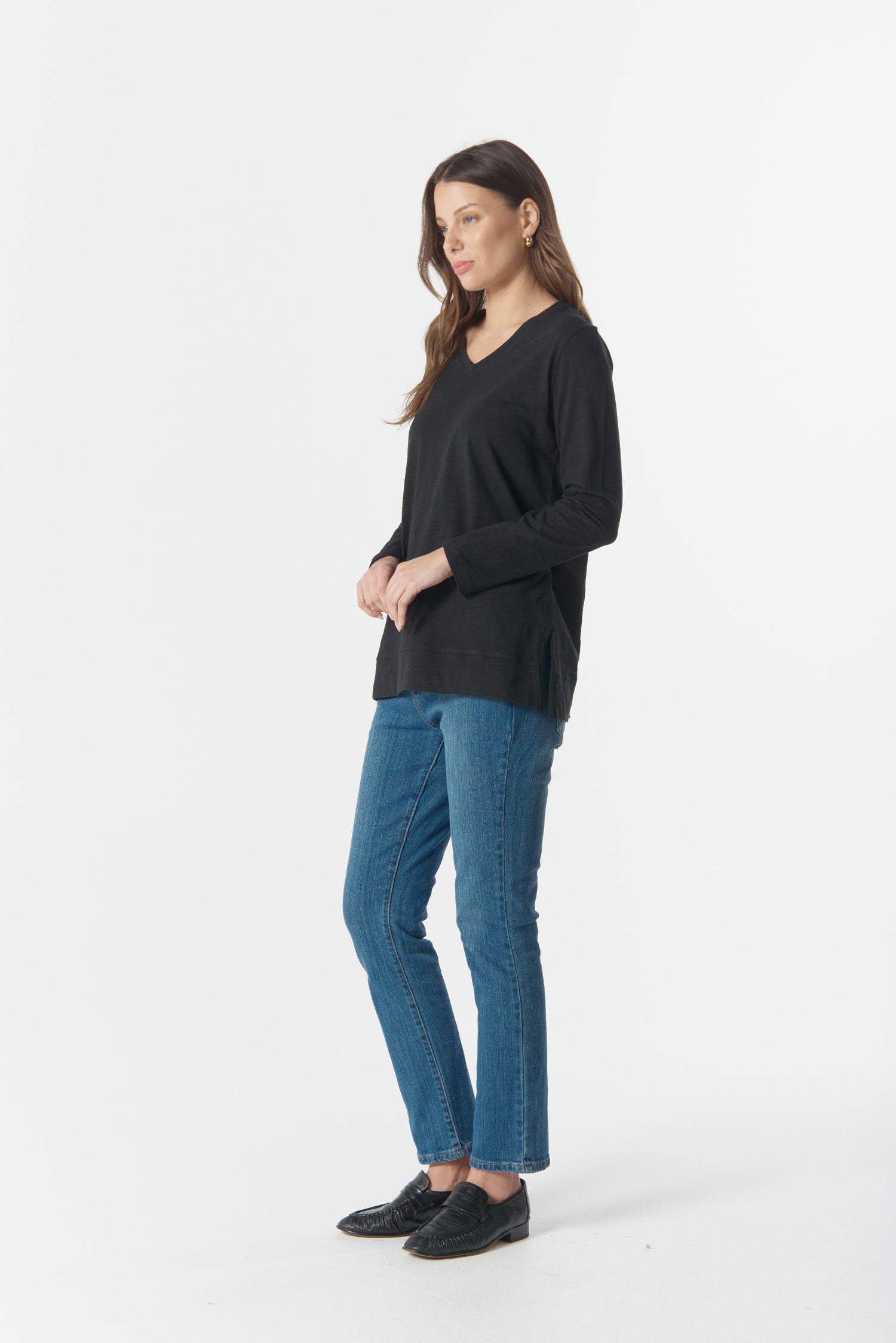 cloth+paper+scissors Tees Basic V Neck Split Hem Tee - Black
