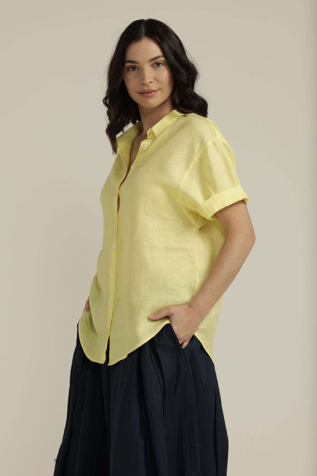 Linen Cuffed Short Sleeve Shirt Lemon Goondiwindi Cotton