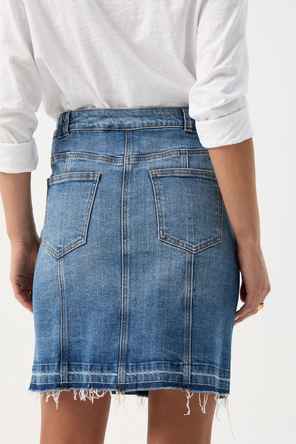 Denim Knee Length Button Up Skirt Light Blue – Goondiwindi Cotton