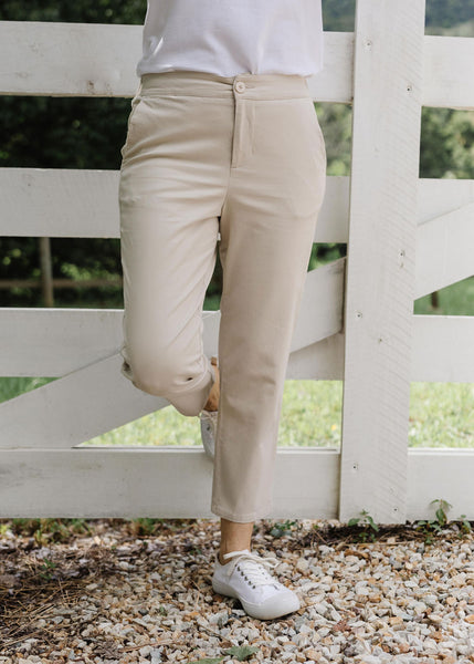 Women's Elastic Waist Pull-On Chino Pants